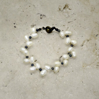 Bracelet vintage en pierres semi-précieuses et perles véritables