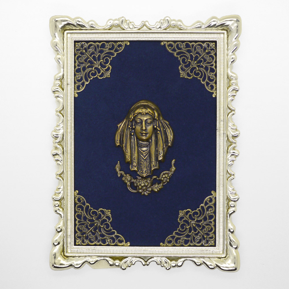 Cadre & tableau sur fond velours pour une décoration bohème