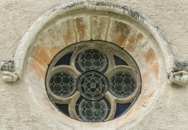 Photo d'un oculus médiéval