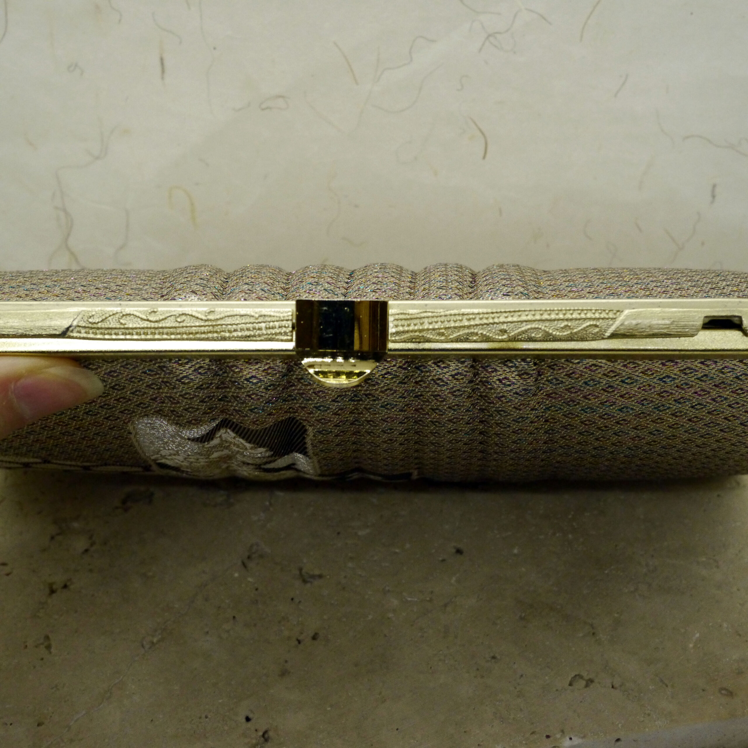 Clapet d'un sac à main vintage provenant du Japon