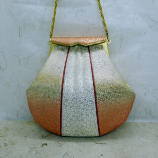 Photo d'un sac japonais en soie vintage tissée