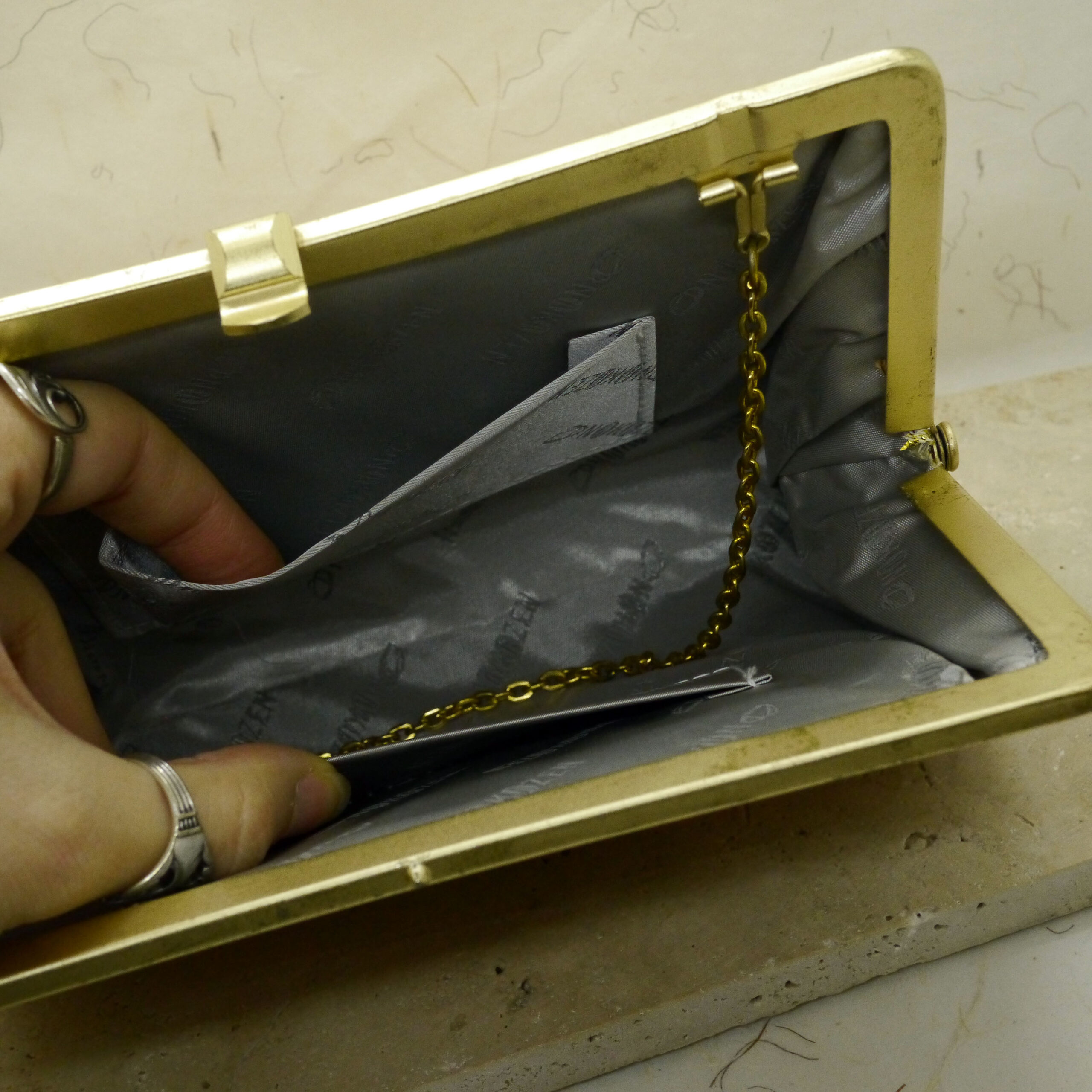 Doublure d'intérieur d'un sac japonais antique en soie