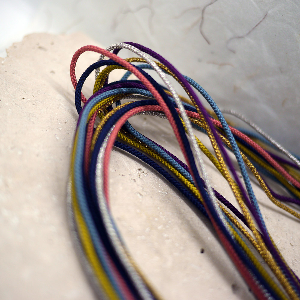 Obijime chiné au Japon et fait de soie multicolore