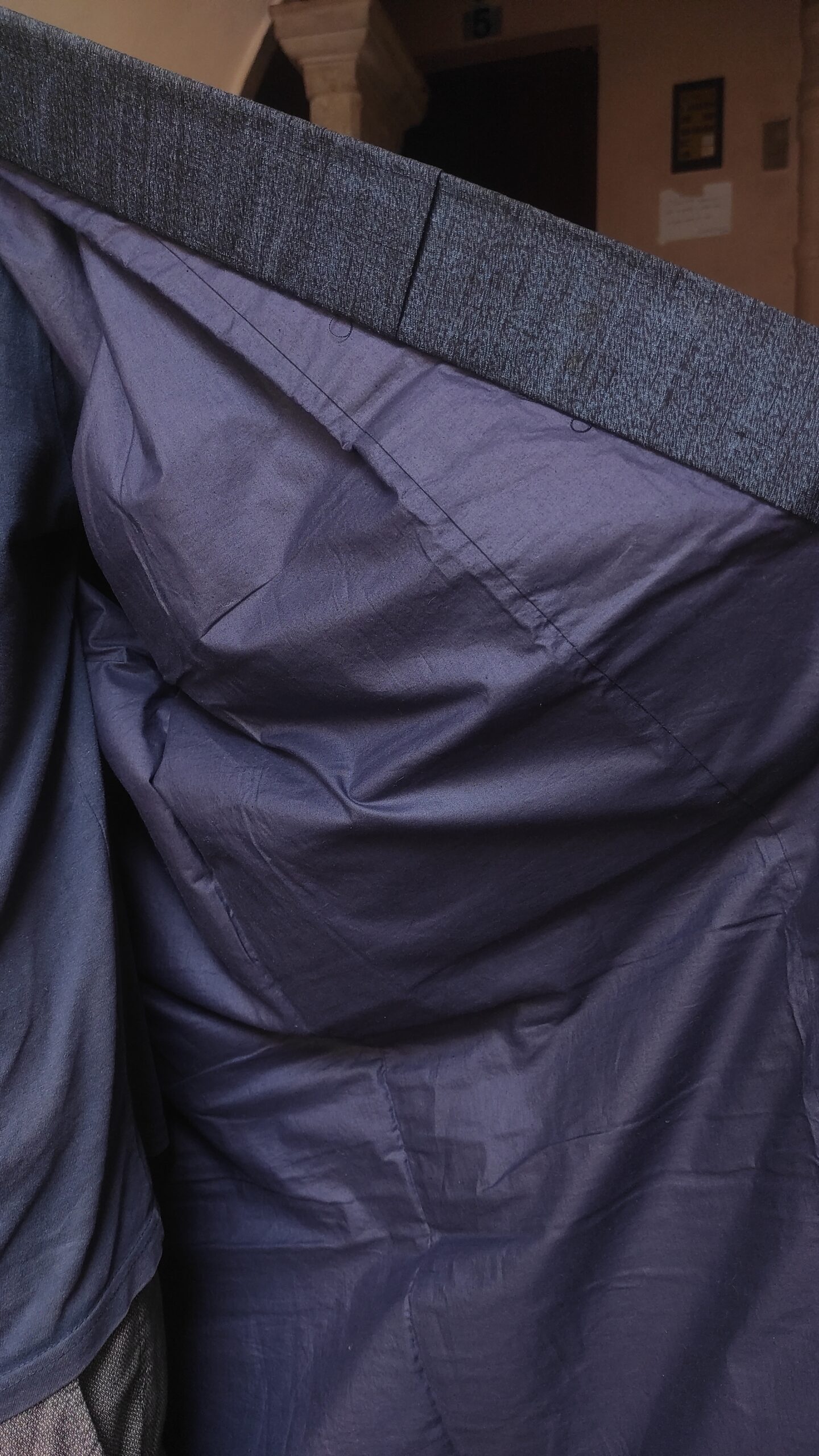 Photo de la doublure en soie bleu d'un kimono japonais